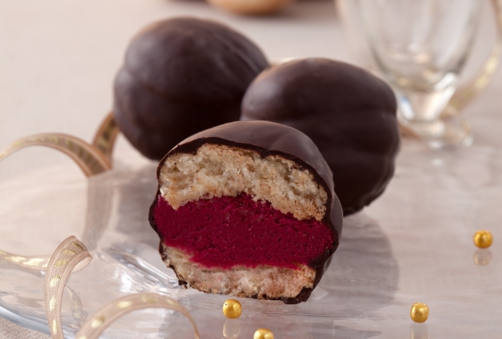 Karadutlu Acıbadem Topları Tarifi Yemekte Keyif Var